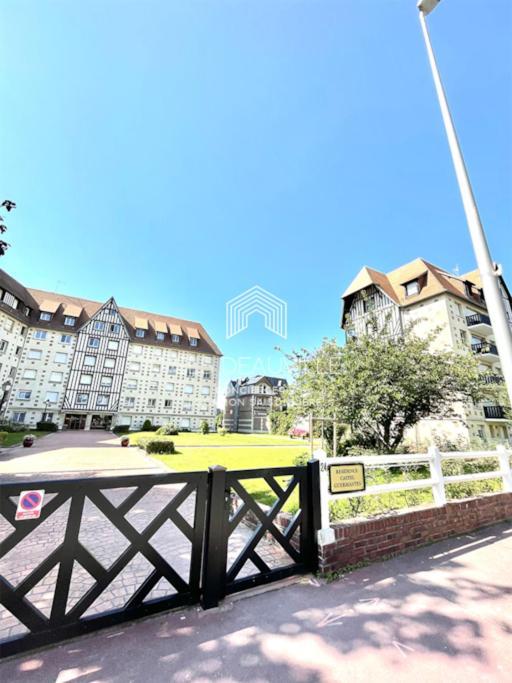 Le Castel 1 C.L.S Ντοβίλ Εξωτερικό φωτογραφία